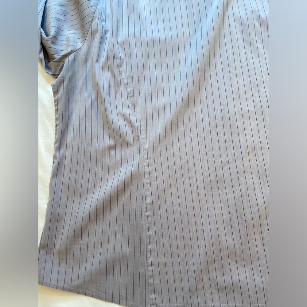 Lafayette 148 NY‎ women’s button down, pin stripe Tonal Purple top size 16 - Picture 5 of 12